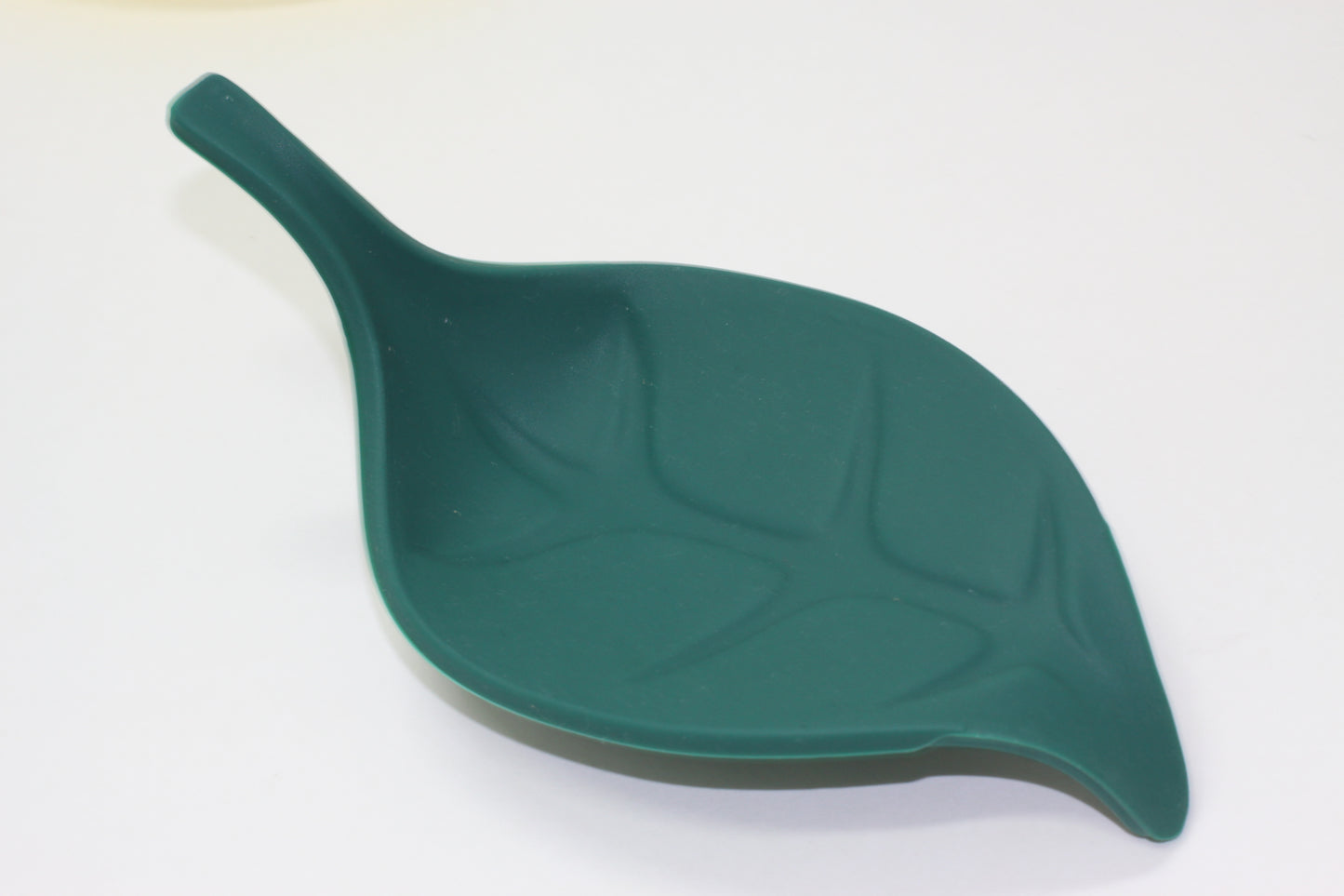 Adventure leaf soap tray